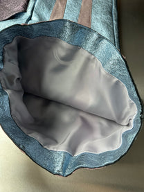 ORION VEIL(MEN) ：Asymmetric Metallic Leather Hybrid Trousers